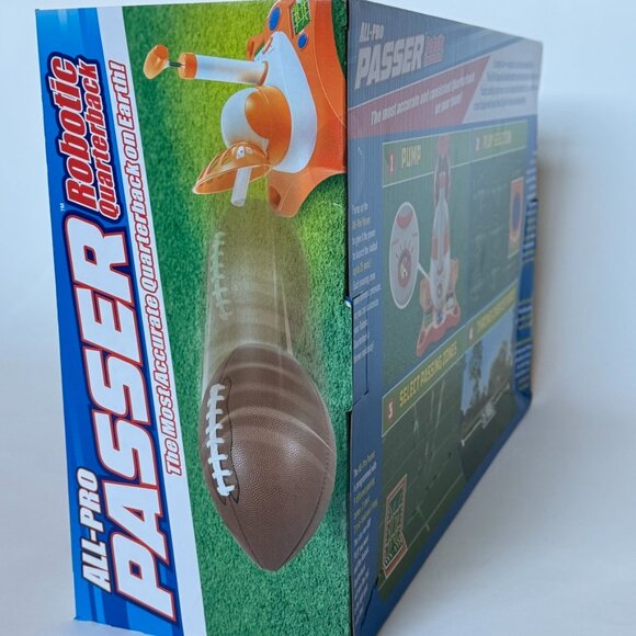 All-Pro Passer Football Robotic Quarterback Toy Kid Youth NEW Box 89888 Practice - Picture 4 of 6